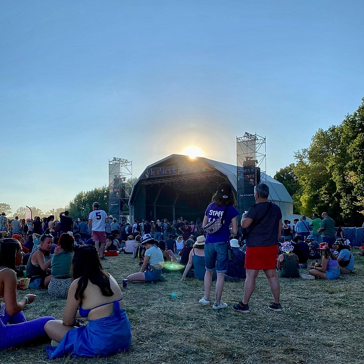 Le Chien &agrave; Plumes